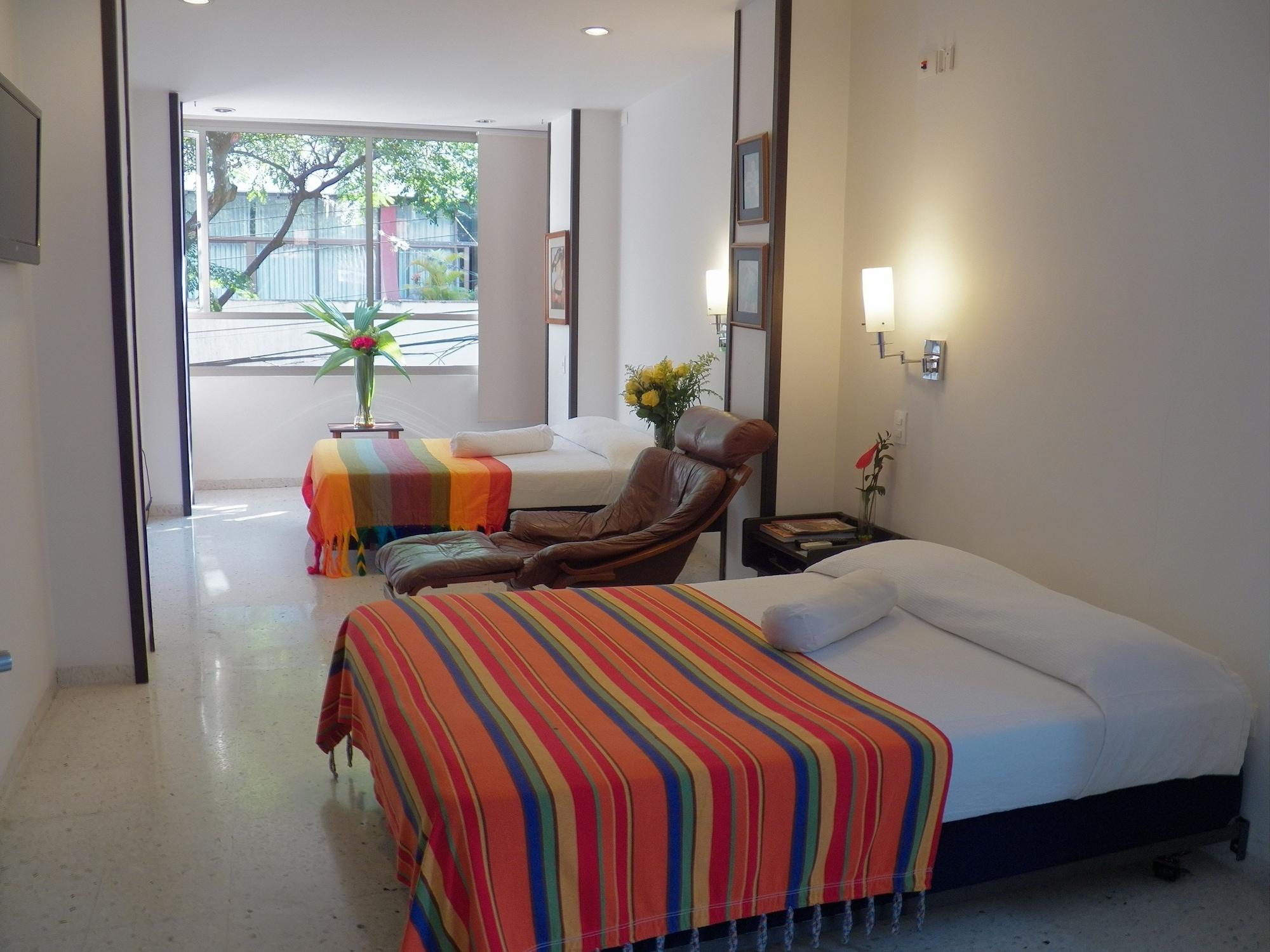 Hotel Casa Santa Monica Norte 칼리 외부 사진